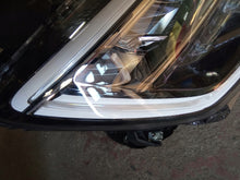 Laden Sie das Bild in den Galerie-Viewer, Frontscheinwerfer Renault Arkana 260107780R LED Rechts Scheinwerfer Headlight