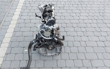 Laden Sie das Bild in den Galerie-Viewer, Motor Mercedes-Benz K9KH471 1.5 CDI 80TKm Diesel Engine Unkomplett