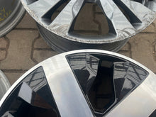 Load image into Gallery viewer, 1x Alufelge 18 Zoll 7.5&quot; 5x112 53ET Glanz Grau A2474012800 Mercedes-Benz W247