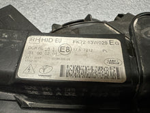 Laden Sie das Bild in den Galerie-Viewer, Frontscheinwerfer Land Rover I Sport Discovery FK72-13W029-EG Xenon Rechts SCH6932131531mq