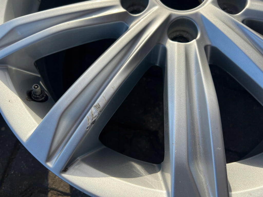 1x Alufelge 17 Zoll 6.5" 5x112 5TA601025D VW Touran Rim Wheel FEL3217103971if
