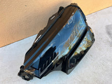 Laden Sie das Bild in den Galerie-Viewer, Frontscheinwerfer Skoda Karoq 57B941035B LED Links Scheinwerfer Headlight SCH6788301682oy