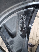 Load image into Gallery viewer, 1x Alufelge 20 Zoll 9.0" 5x112 42ET 11A601025H- VW I Rim Wheel FEL1875253722gf