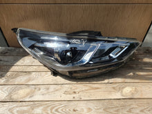 Laden Sie das Bild in den Galerie-Viewer, Frontscheinwerfer Hyundai I30 III G4921-64010 G4921-64020 Rechts Headlight SCH6085761407vr