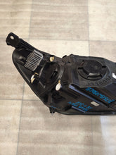 Load image into Gallery viewer, Frontscheinwerfer Ford Focus JX7B13W030CE Links Scheinwerfer Headlight SCH4363604503id