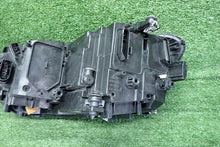 Load image into Gallery viewer, Frontscheinwerfer VW Touran 5TB941036C Rechts Scheinwerfer Headlight SCH5018279544jz