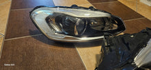 Laden Sie das Bild in den Galerie-Viewer, Frontscheinwerfer Volvo Xc60 Xenon Ein Satz Scheinwerfer Headlight SCH3846602275zl