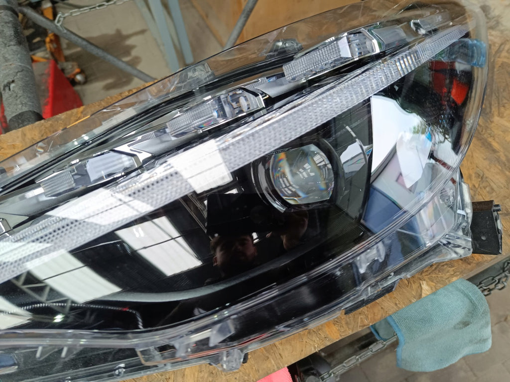 Frontscheinwerfer Toyota Corolla LED Links Scheinwerfer Headlight SCH6735346233pv