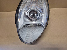 Laden Sie das Bild in den Galerie-Viewer, Frontscheinwerfer Mercedes-Benz W251 A2518260191 Links Scheinwerfer Headlight SCH2830332839li