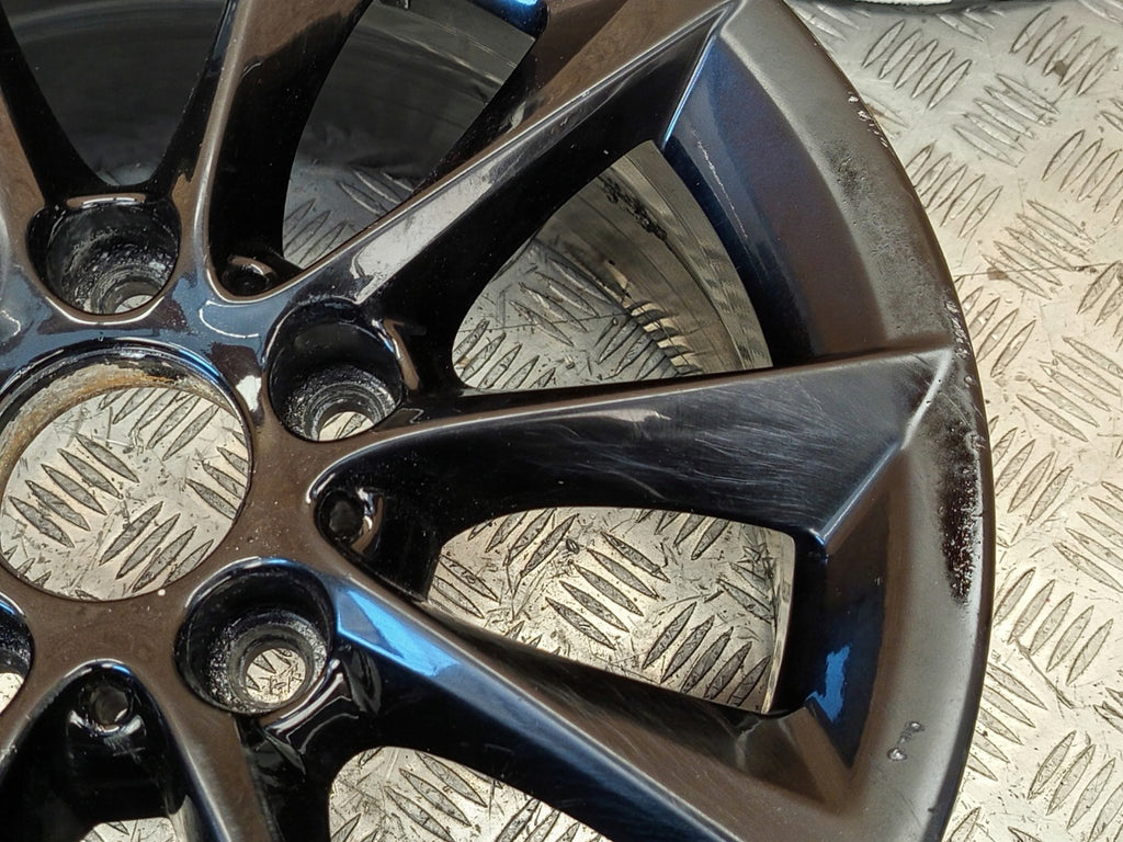 1x Alufelge 16 Zoll 7.0" 5x120 40ET Glanz Schwarz 6867125 BMW 1 F21 F20 FEL7729538470rf