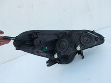 Laden Sie das Bild in den Galerie-Viewer, Frontscheinwerfer Opel Corsa E 7EF011830-01 Links Scheinwerfer Headlight SCH5014132827mn