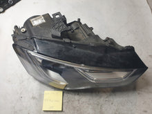 Laden Sie das Bild in den Galerie-Viewer, Frontscheinwerfer Audi A5 8T0941006C LED Rechts Scheinwerfer Headlight