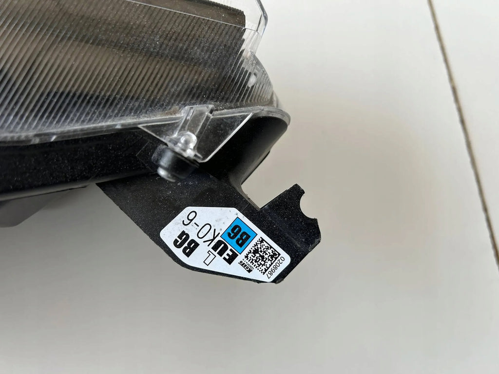 Frontscheinwerfer Toyota Yaris Links Scheinwerfer Headlight