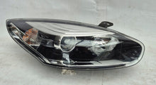 Laden Sie das Bild in den Galerie-Viewer, Frontscheinwerfer Renault Megane III 260100923R Rechts Scheinwerfer Headlight SCH5108085242dd