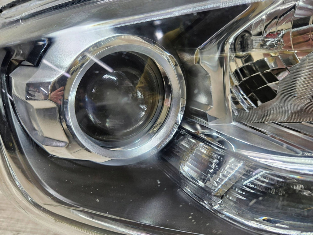 Frontscheinwerfer Ford Ranger Rechts Scheinwerfer Headlight SCH1686681088qu