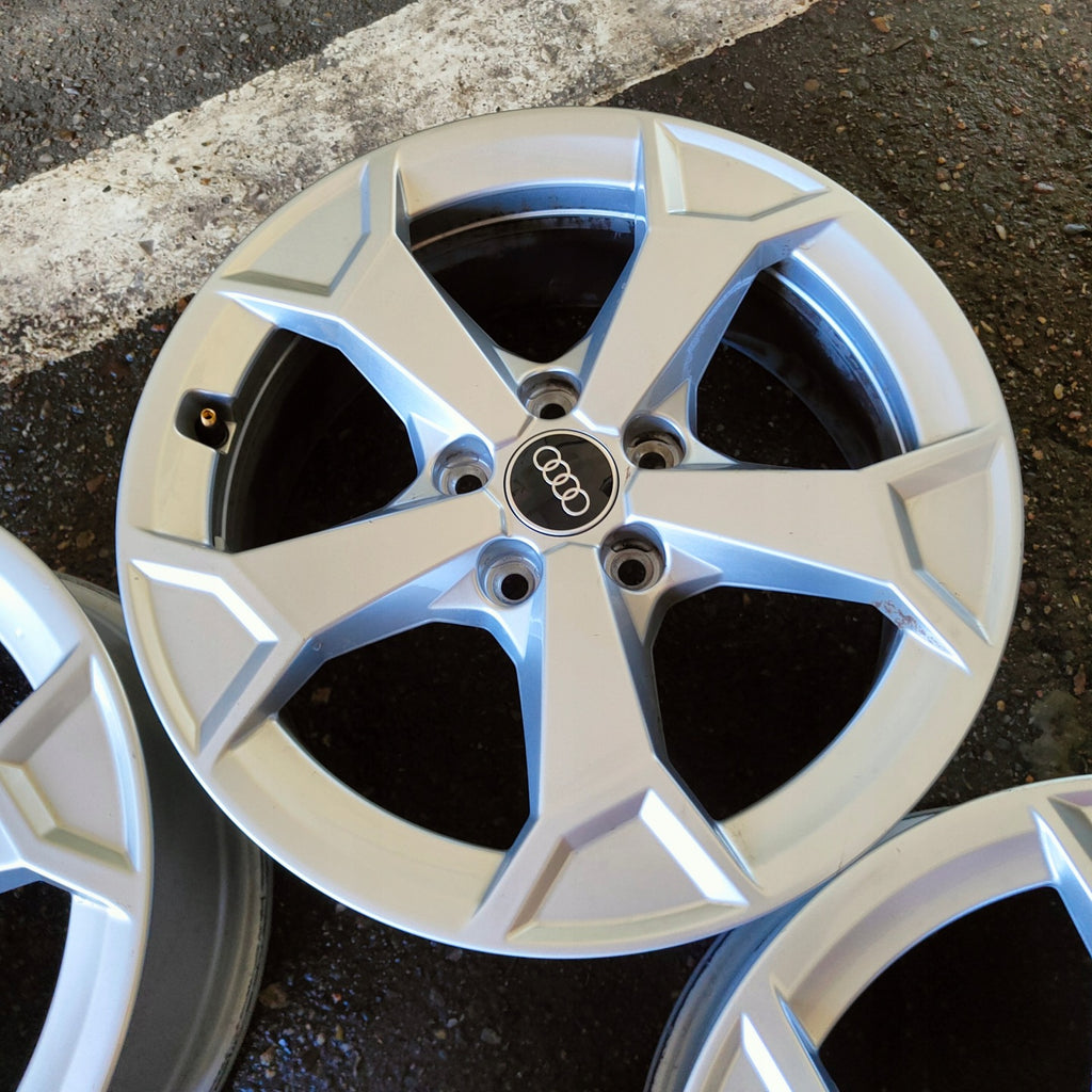 4x Alufelge 17 Zoll 6.5" 5x112 38ET Glanz Schwarz 83A601025 Audi Rim Wheel FEL2341509248nf