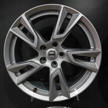 Laden Sie das Bild in den Galerie-Viewer, 4x Alufelge 18 Zoll 7.5" 5x108 50 5ET Glanz Volvo V60 I V90 Xc60 Ii Rim Wheel FEL1352324038vi