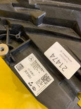 Laden Sie das Bild in den Galerie-Viewer, Frontscheinwerfer Mercedes-Benz Eqa A2439069000 2439068900 LED Rechts oder Links SCH4936431849df