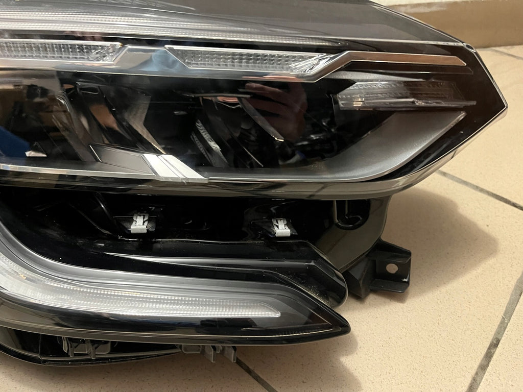 Frontscheinwerfer Renault Captur II 260104525R Full LED Rechts Headlight