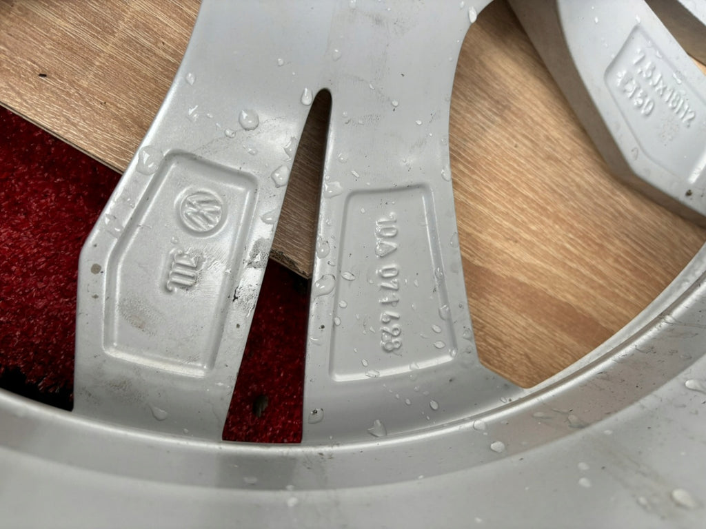 1x Alufelge 18 Zoll 7.5" 5x112 50ET 10A071498 Audi I Id.3 Id.4 Rim Wheel FEL3447874325yy