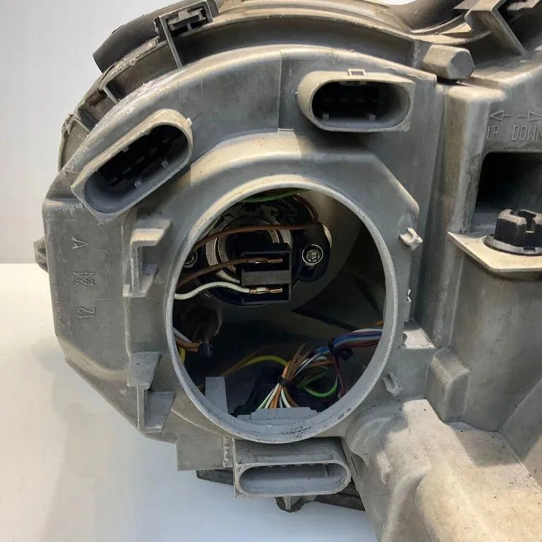 Frontscheinwerfer Mercedes-Benz 2038203861 Rechts Scheinwerfer Headlight SCH1032319796ud