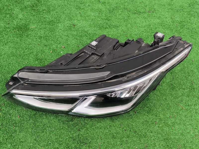 Frontscheinwerfer VW Golf VIII 5H1941005B LED Ein Stück (Rechts oder Links) SCH8154645184sm