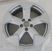 Laden Sie das Bild in den Galerie-Viewer, 1x Alufelge 18 Zoll 7.5&quot; 5x108 46ET 80000277 Volvo Rim Wheel
