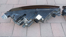 Laden Sie das Bild in den Galerie-Viewer, Frontscheinwerfer Skoda Octavia IV 5E4941015A 5E4941016A Full LED Ein Satz SCH4465243418si