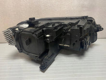 Laden Sie das Bild in den Galerie-Viewer, Frontscheinwerfer VW Tiguan 5NB941081D LED Links Scheinwerfer Headlight SCH8318771588oj