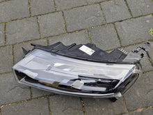Load image into Gallery viewer, Frontscheinwerfer Dacia Spring 266052417R LED Links Scheinwerfer Headlight SCH4450207249ek