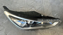 Load image into Gallery viewer, Frontscheinwerfer Hyundai I30 92102-G4100 LED Rechts Scheinwerfer Headlight