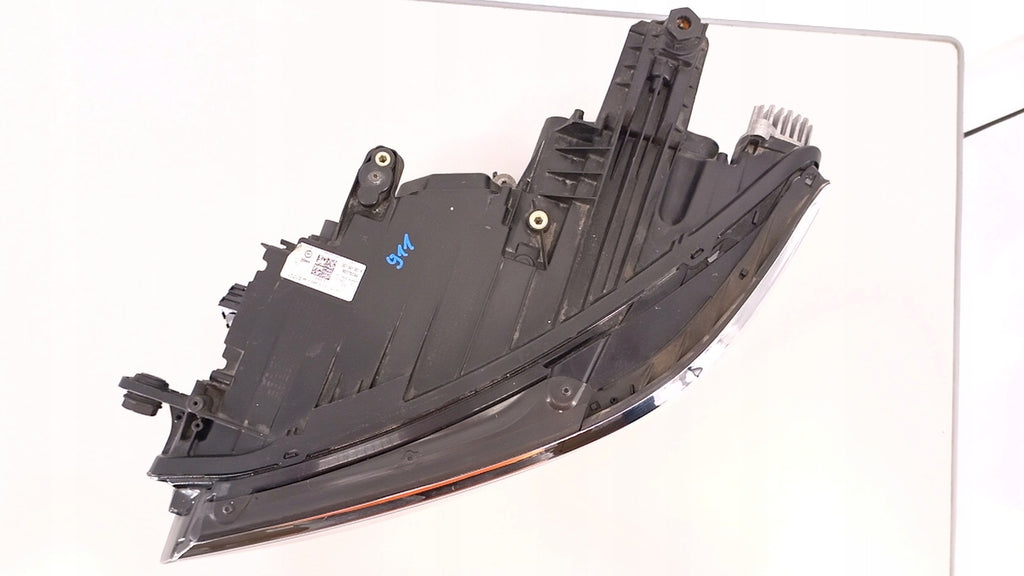 Frontscheinwerfer VW Passat B8 3G1941081P LED Ein Stück (Rechts oder Links)