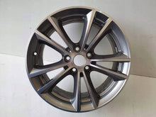 Load image into Gallery viewer, 1x Alufelge 17 Zoll 6863417 BMW G31 G30 Rim Wheel FEL5677771397iu