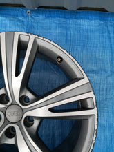 Laden Sie das Bild in den Galerie-Viewer, 1x Alufelge 19 Zoll 8.5&quot; 5x112 45ET 4G0071499 Audi A6 Rim Wheel