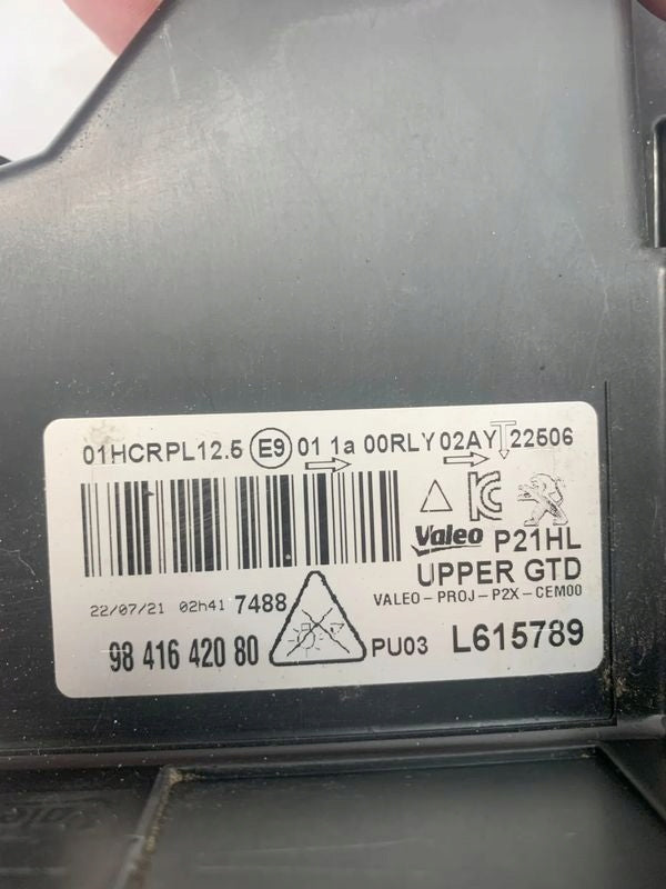 Frontscheinwerfer Peugeot 208 9841642080 Links Scheinwerfer Headlight SCH2818201327rz
