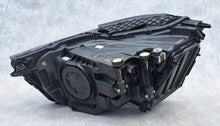 Laden Sie das Bild in den Galerie-Viewer, Frontscheinwerfer Audi Q3 83A941034 Full LED Rechts Scheinwerfer Headlight SCH5757568176xc