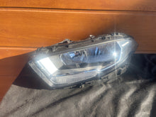 Laden Sie das Bild in den Galerie-Viewer, Frontscheinwerfer Mercedes-Benz W177 A1779062505 Links Scheinwerfer Headlight SCH9388613009wo