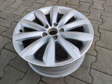 Load image into Gallery viewer, 1x Alufelge 17 Zoll 7.5" 5x112 47ET 3AA601025F VW Passat B7 Rim Wheel FEL1476732019tb