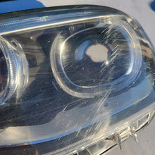 Laden Sie das Bild in den Galerie-Viewer, Frontscheinwerfer BMW F21 F20 7229677-11 Xenon Links Scheinwerfer Headlight