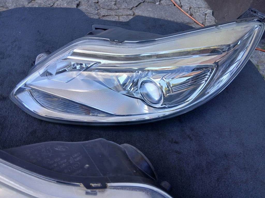 Frontscheinwerfer Ford Focus Xenon Links Scheinwerfer Headlight SCH3281883369qs