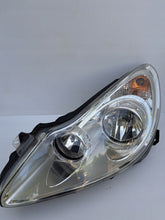 Laden Sie das Bild in den Galerie-Viewer, Frontscheinwerfer Opel Corsa 13186381 Ein Stück (Rechts oder Links) Headlight SCH8527237849iy