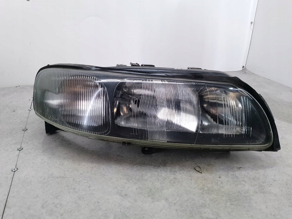 Frontscheinwerfer Volvo V70 II 8662922 Rechts Scheinwerfer Headlight SCH4471093622az