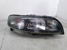 Laden Sie das Bild in den Galerie-Viewer, Frontscheinwerfer Volvo V70 II 8662922 Rechts Scheinwerfer Headlight SCH4471093622az