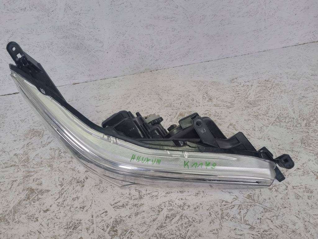 Frontscheinwerfer Toyota Hilux VIII MKE174 Rechts Scheinwerfer Headlight SCH2279865543ty