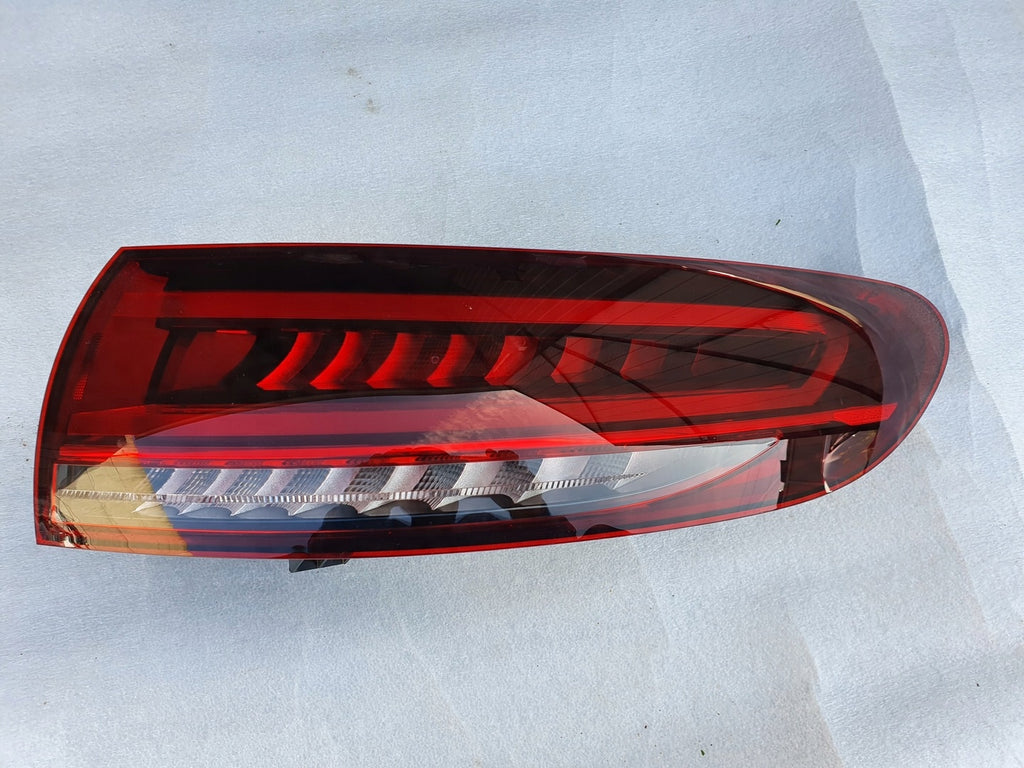 Rückleuchte Mercedes-Benz Eqc A2939064000 Rechts Rearlight