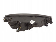 Laden Sie das Bild in den Galerie-Viewer, Frontscheinwerfer Skoda Octavia IV 5E4941009 LED FALSE Scheinwerfer Headlight SCH9091688417md