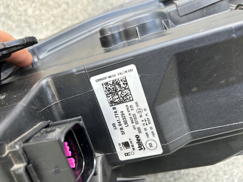 Frontscheinwerfer Seat Leon 5FB941774B Rechts Scheinwerfer Headlight SCH7567165081jw