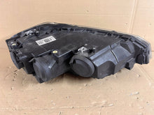 Load image into Gallery viewer, Frontscheinwerfer VW Polo 2G1941005 Ein Stück (Rechts oder Links) Headlight SCH2220127476yq