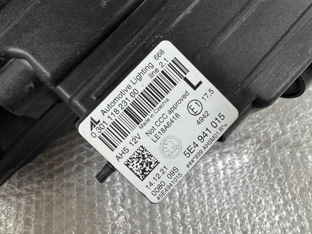 Frontscheinwerfer Skoda Octavia IV 5E4941015 Full LED Links Headlight SCH4214059613gg