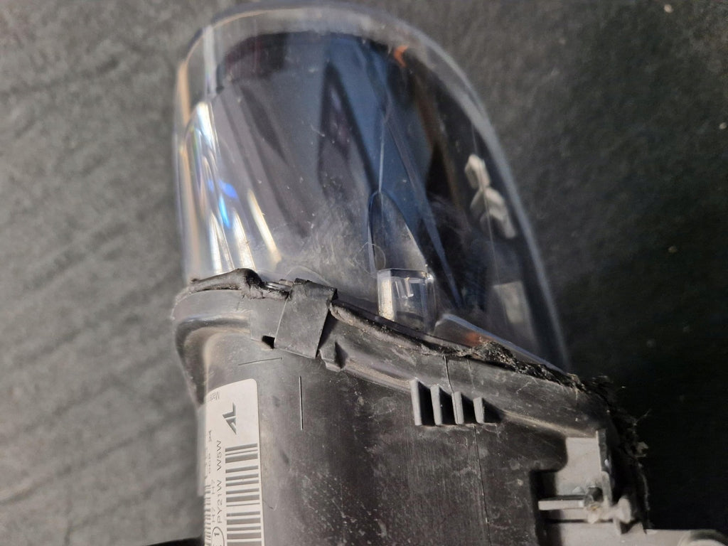 Frontscheinwerfer Renault Megane III 260606227R Links Scheinwerfer Headlight SCH9329692307pt